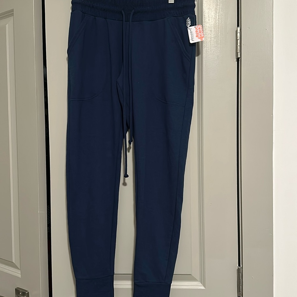 FP movement Joggers